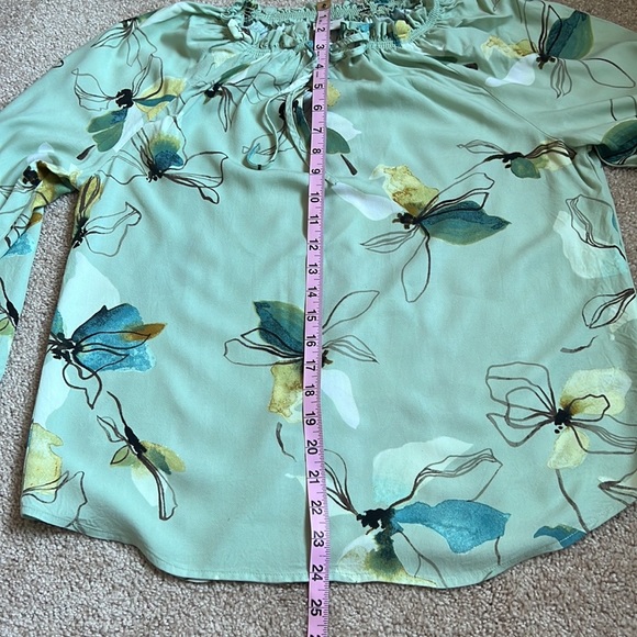 A New Day Green Floral Bishop Long Sleeve Blouse  Size Medium - Picture 5 of 8